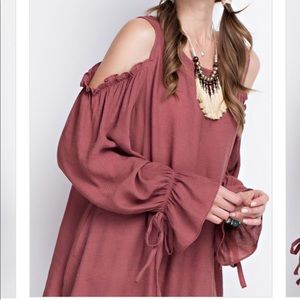 Red bean cold shoulder!